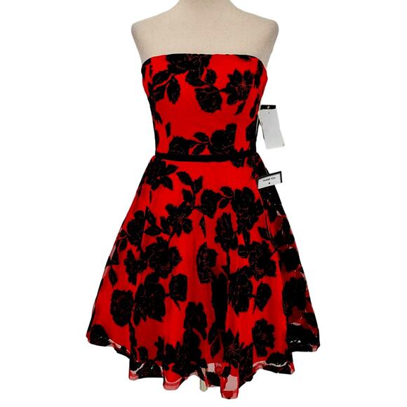 CITY STUDIOS sz 7 Juniors' Red Black Flocked Fit & Flare Dress NWT B138 - Picture 1 of 8